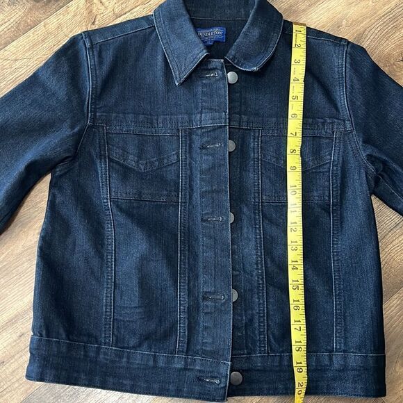 Pendleton dark wash jean jacket size extra small - Picture 3 of 7